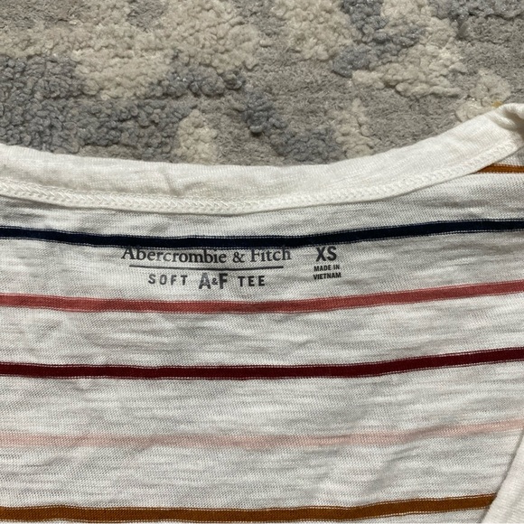 abercrombie fitch Soft Tee Short Sleeve Blouse T-shirt Size XS Stripes White EUC - Picture 2 of 5